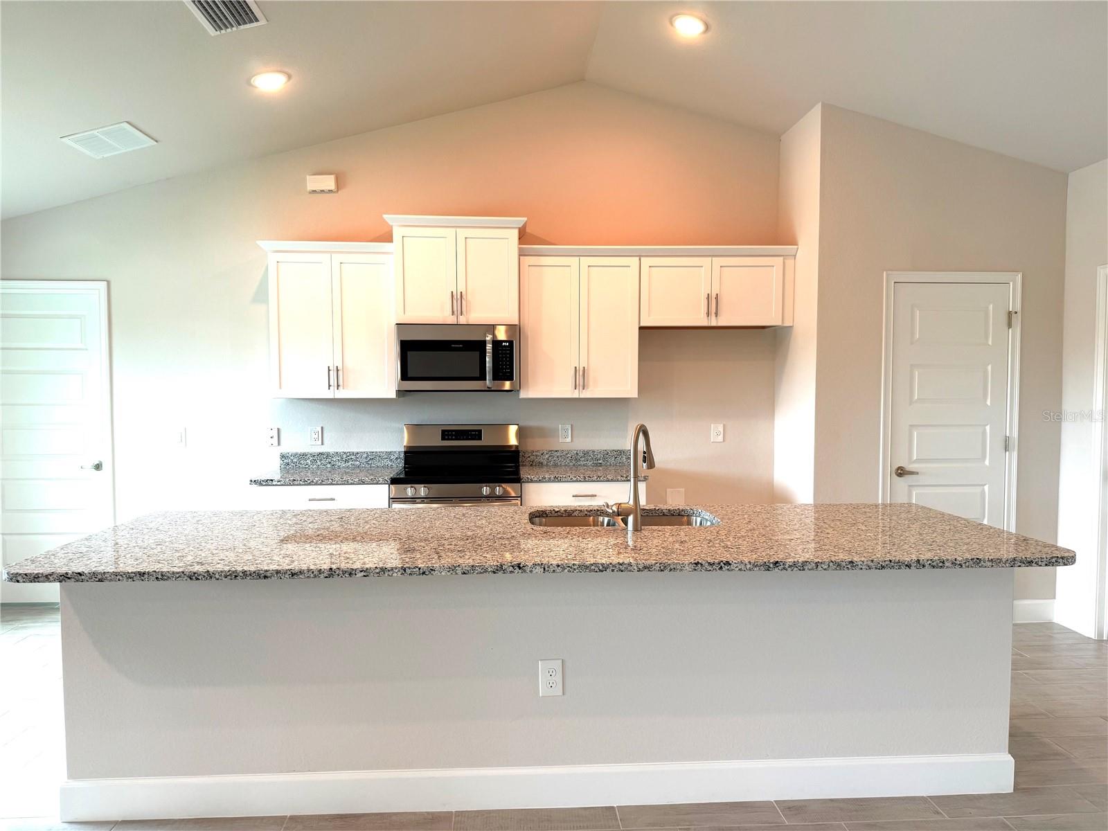 13902 ALLAMANDA CIR, PORT CHARLOTTE, FL, 33981