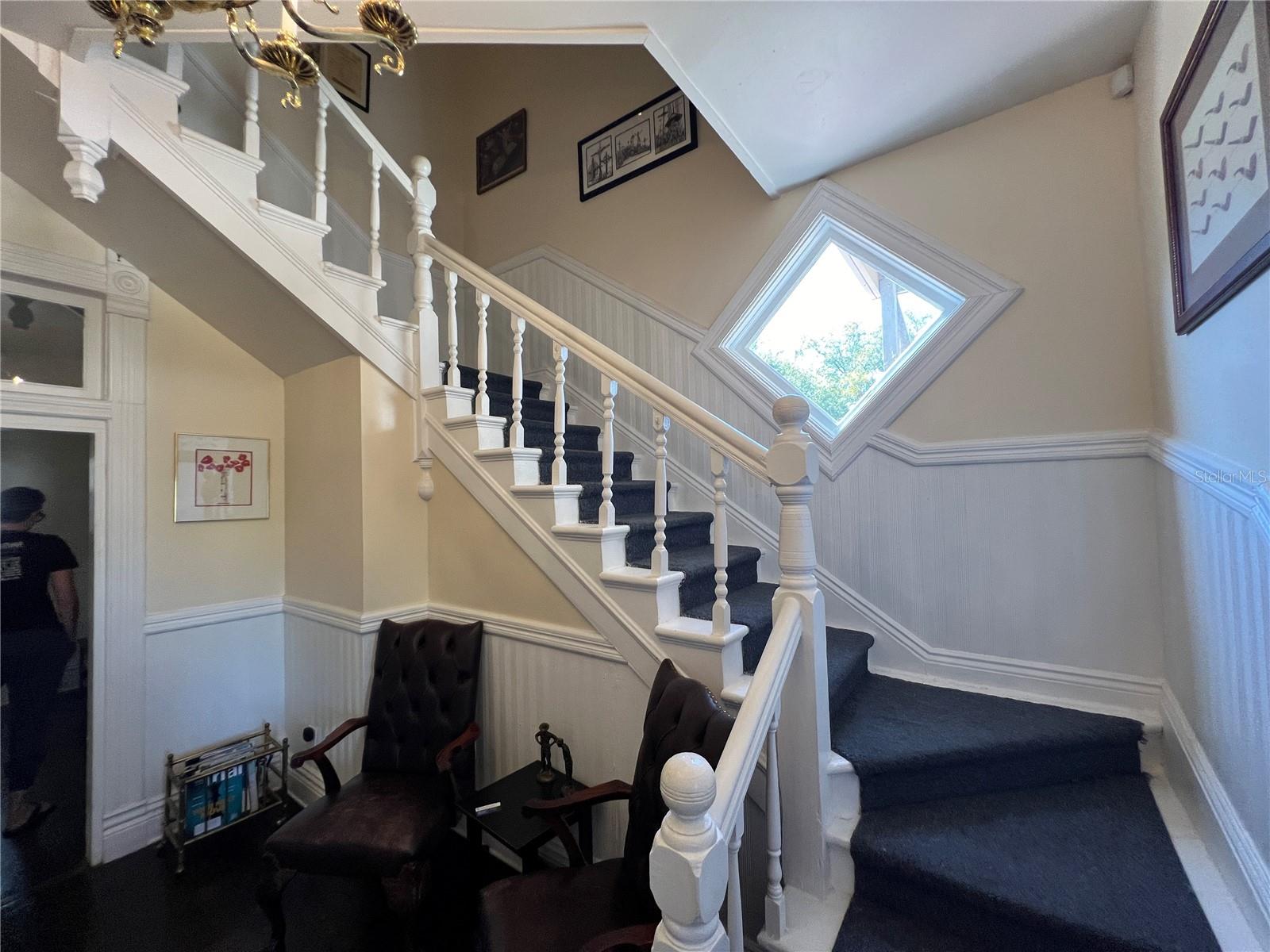 313 E OAK AVE, TAMPA, FL, 33602