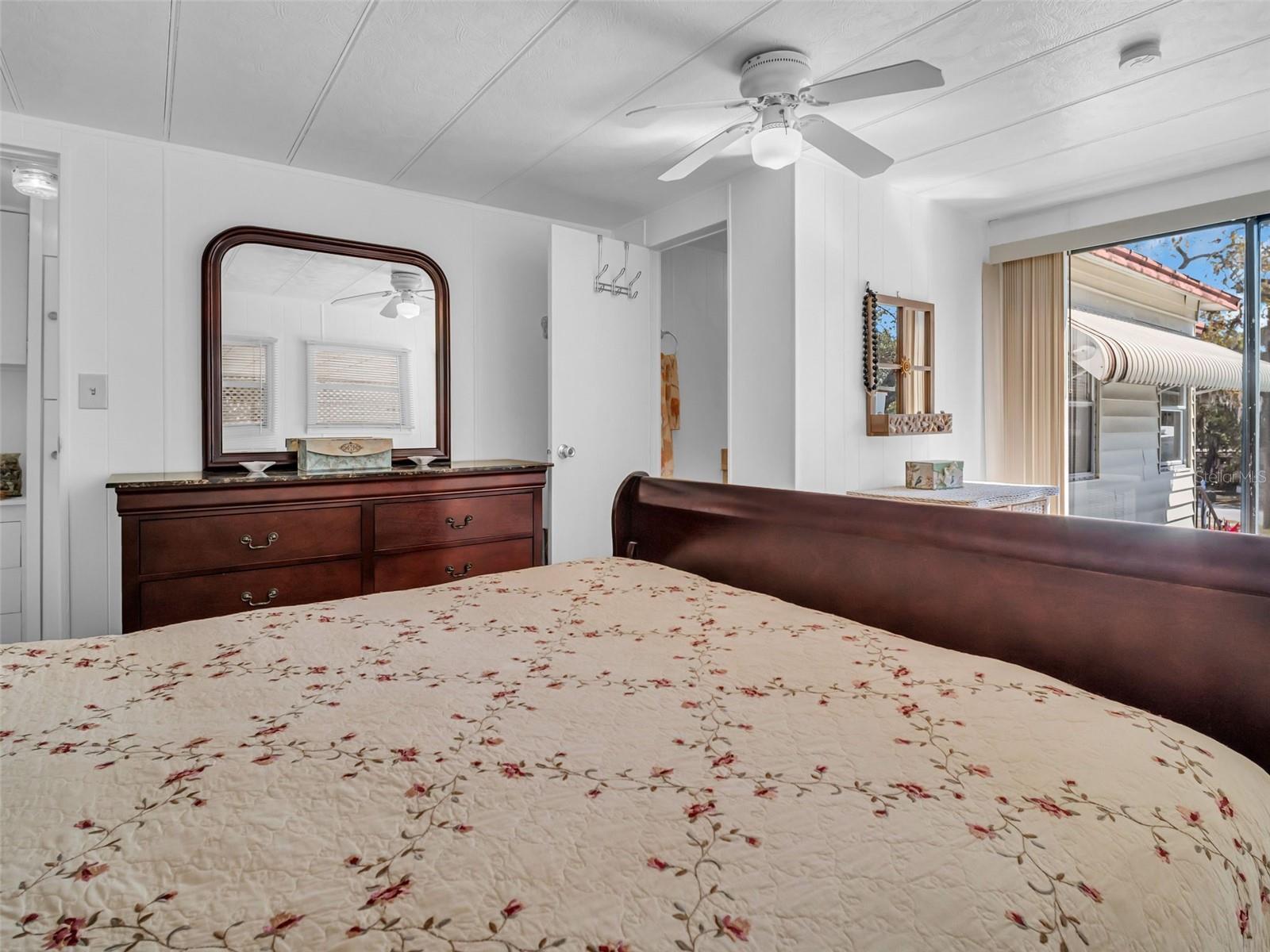 TB8355928 Property Photo