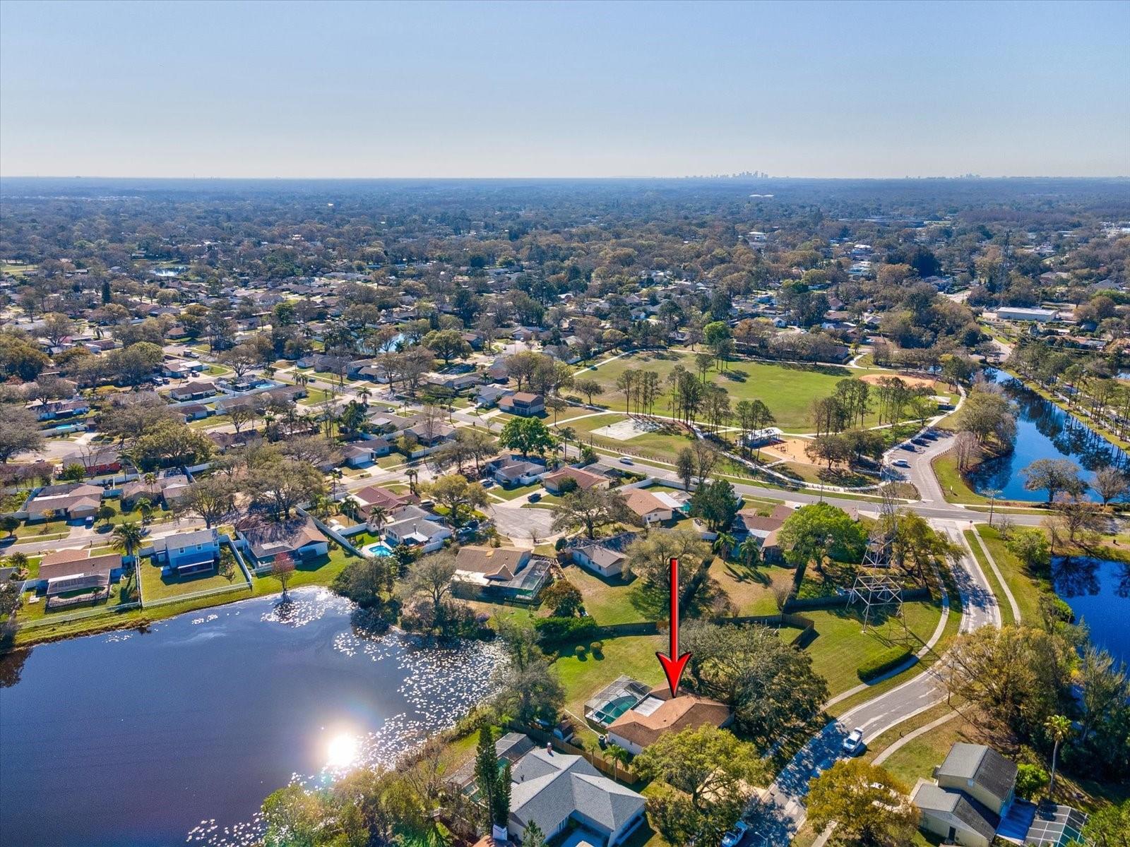 15801 BRIDGEWATER LN, TAMPA, FL, 33624