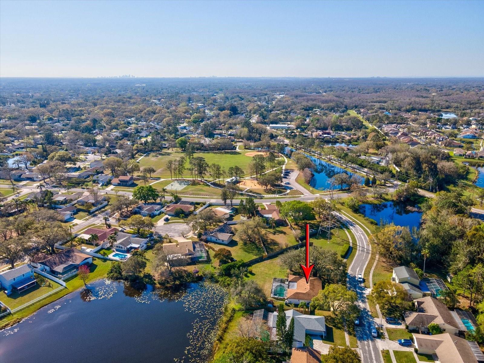 15801 BRIDGEWATER LN, TAMPA, FL, 33624
