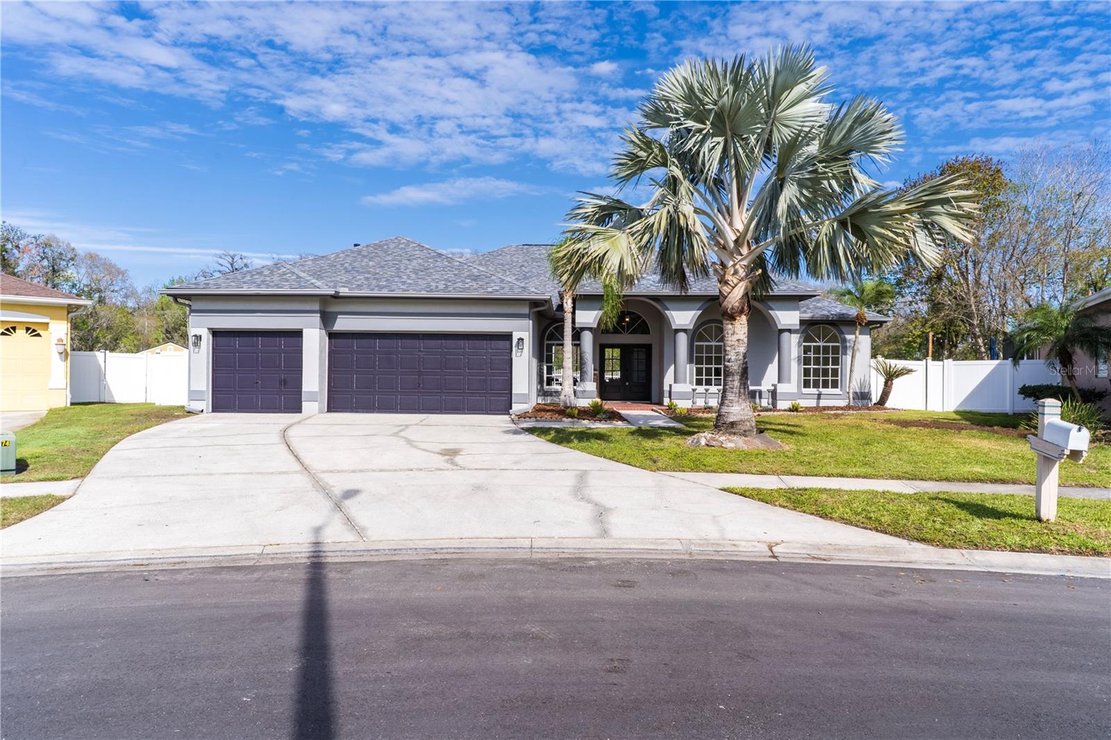 28752 FALLING LEAVES WAY, WESLEY CHAPEL, FL, 33543