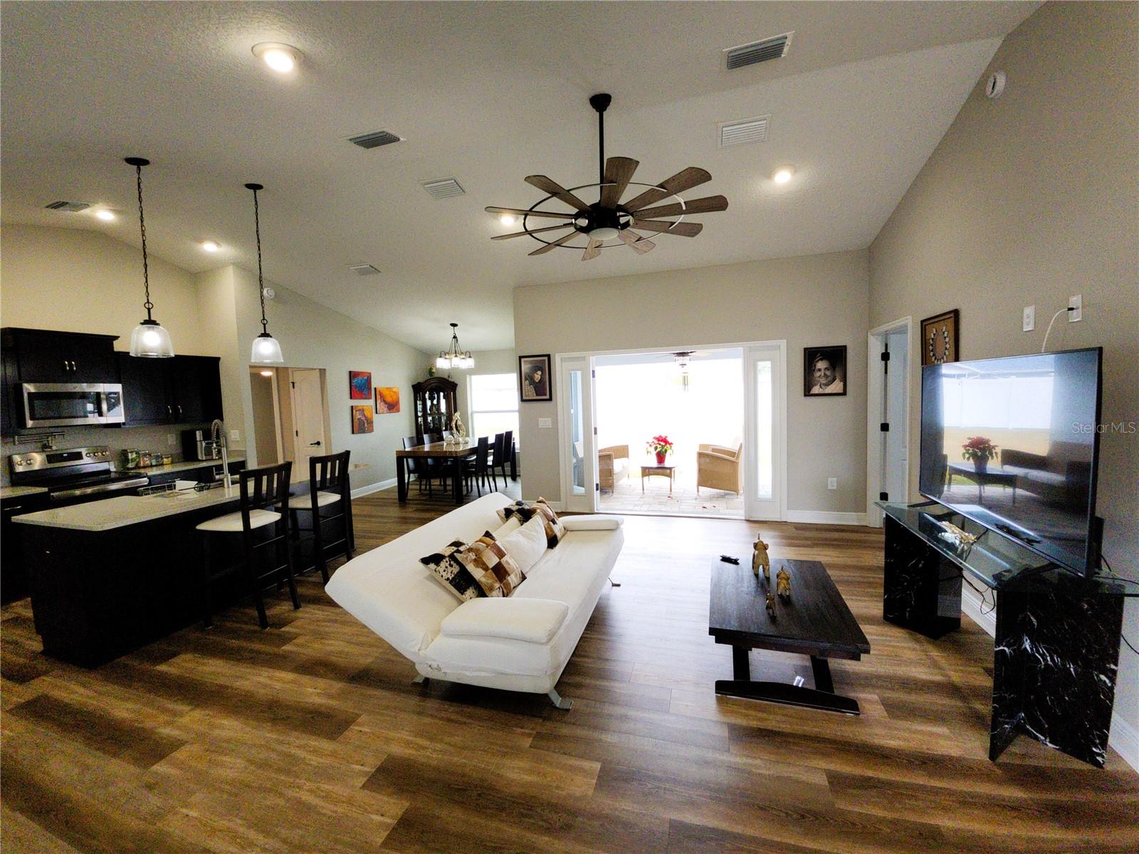 9089 DUPONT AVE, SPRING HILL, FL, 34608