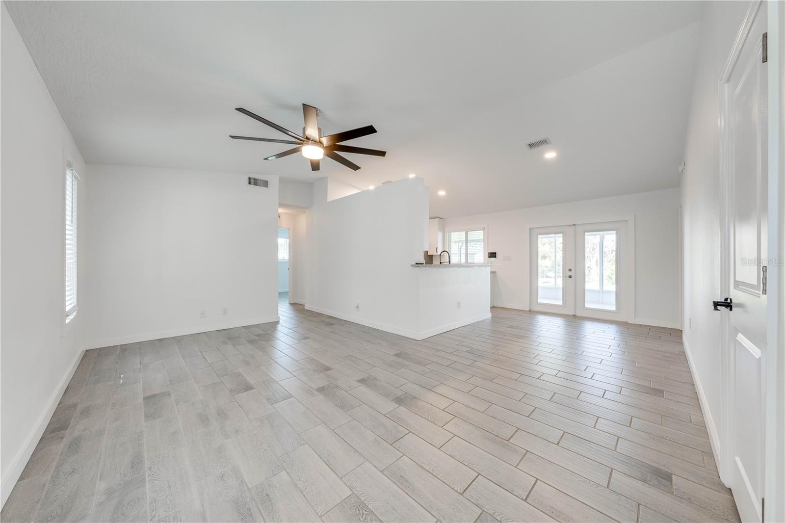 917 STAGE ST SE, PALM BAY, FL, 32909