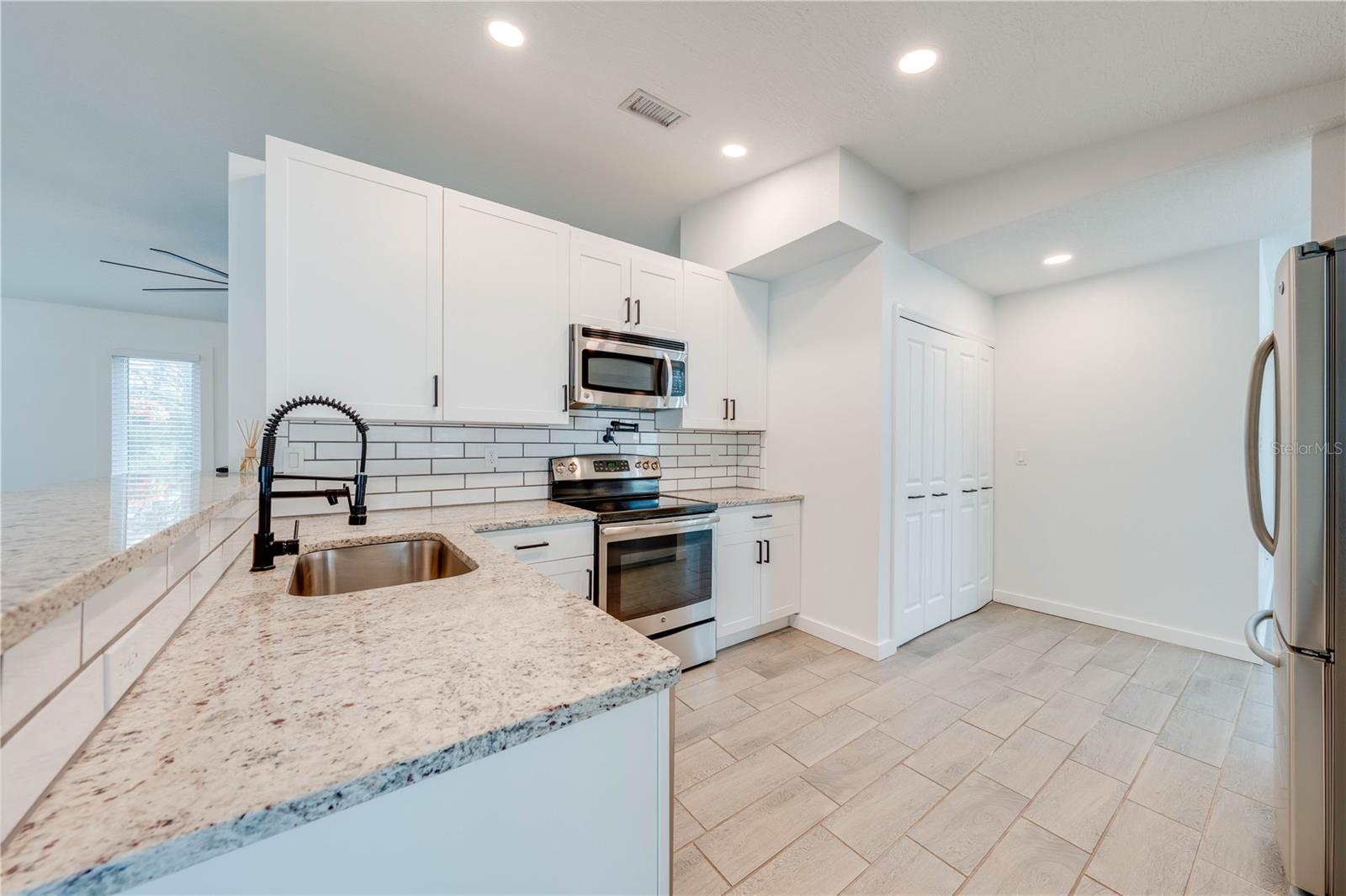 917 STAGE ST SE, PALM BAY, FL, 32909
