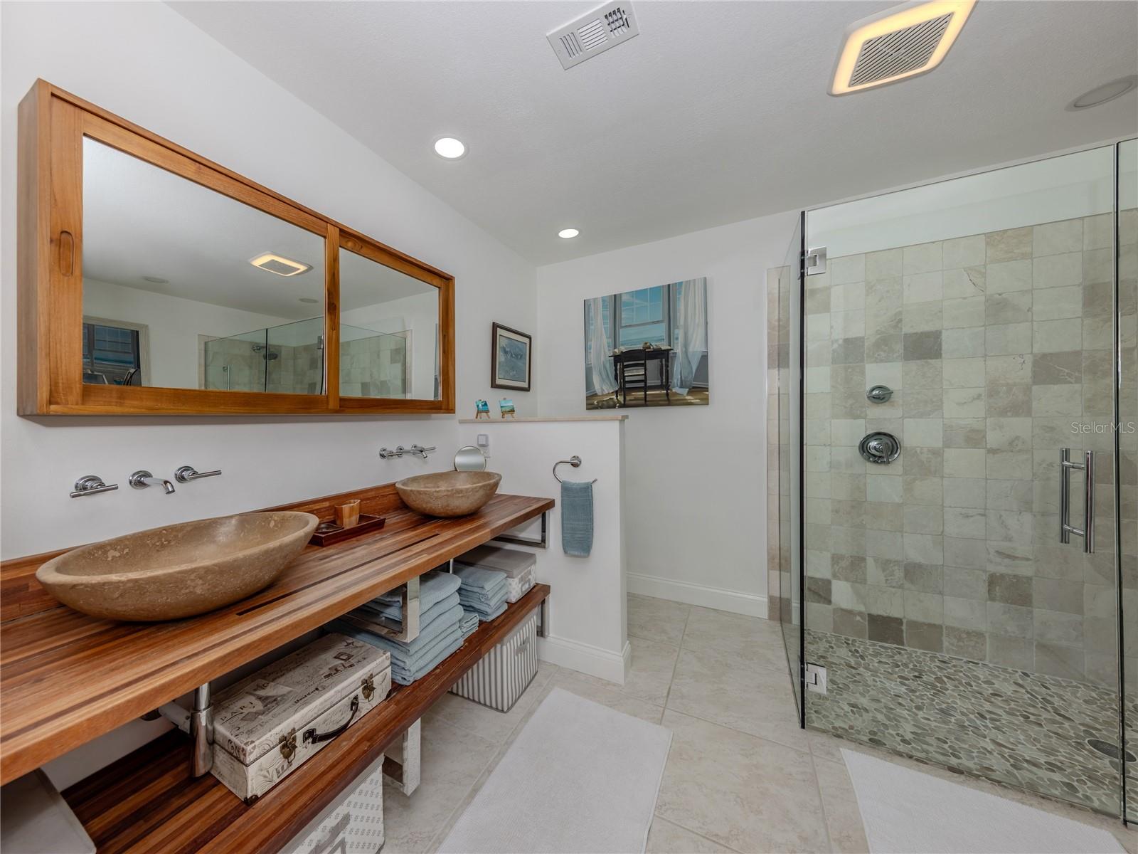 601 APALACHICOLA RD, VENICE, FL, 34285