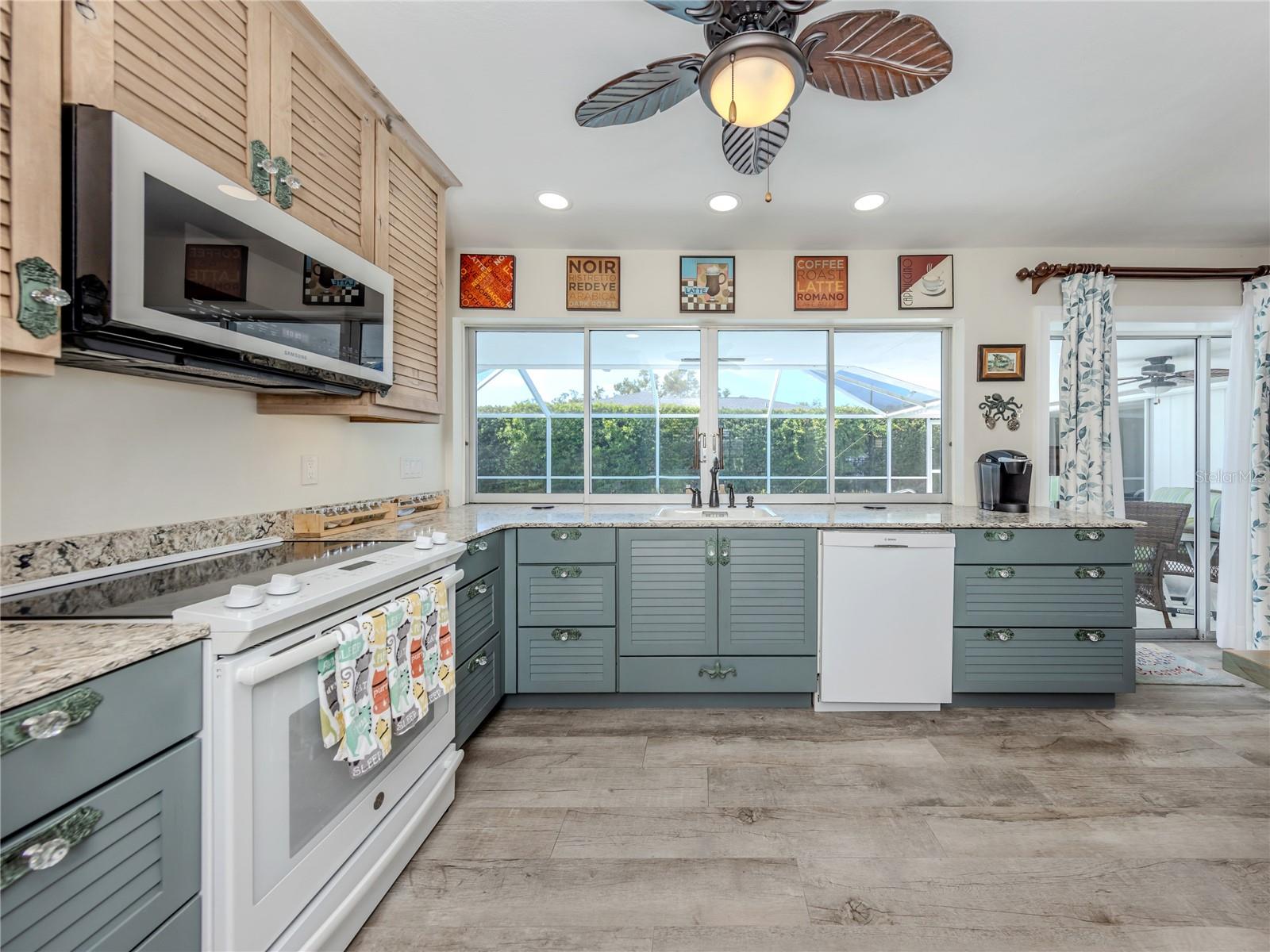 601 APALACHICOLA RD, VENICE, FL, 34285