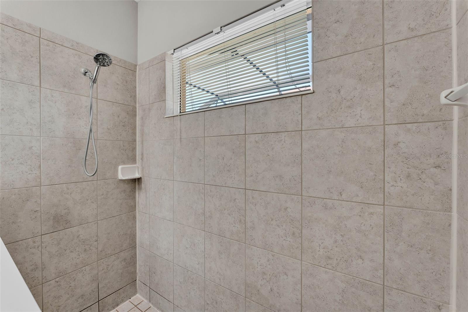 7048 WHITE WILLOW CT, SARASOTA, FL, 34243
