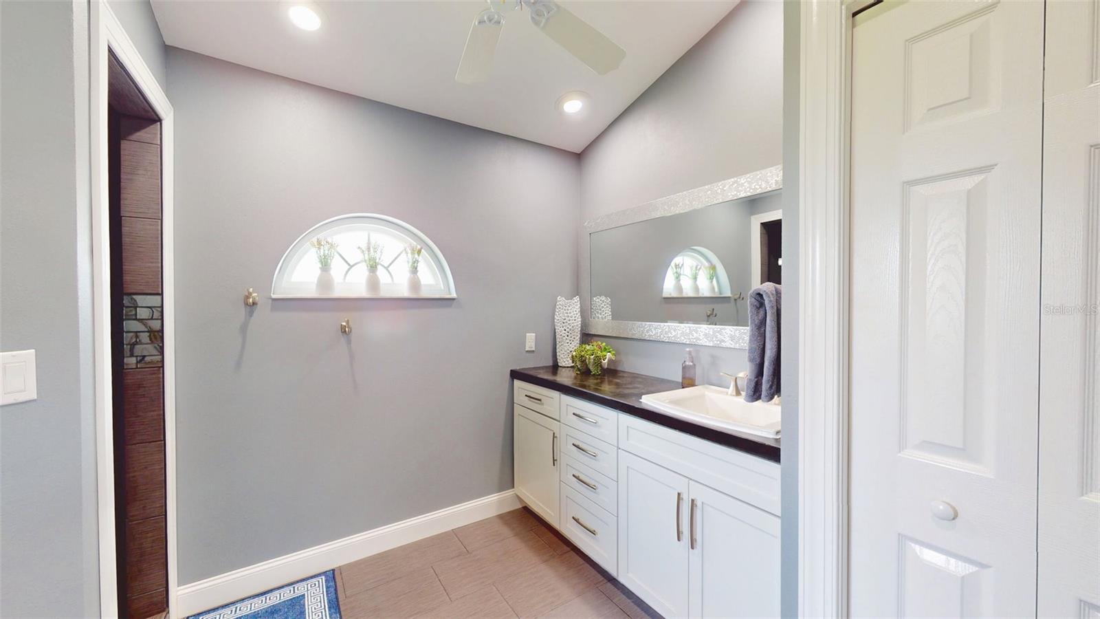 3268 MONTGOMERY DR, PORT CHARLOTTE, FL, 33981