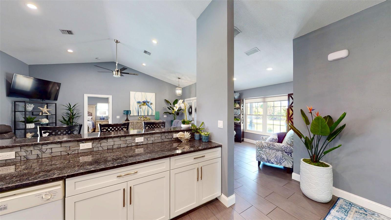 3268 MONTGOMERY DR, PORT CHARLOTTE, FL, 33981
