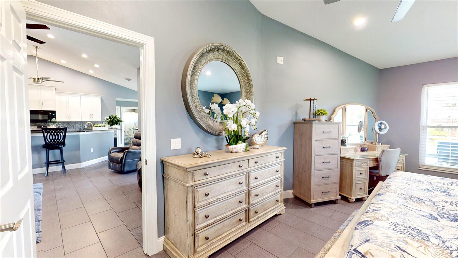 3268 MONTGOMERY DR, PORT CHARLOTTE, FL, 33981
