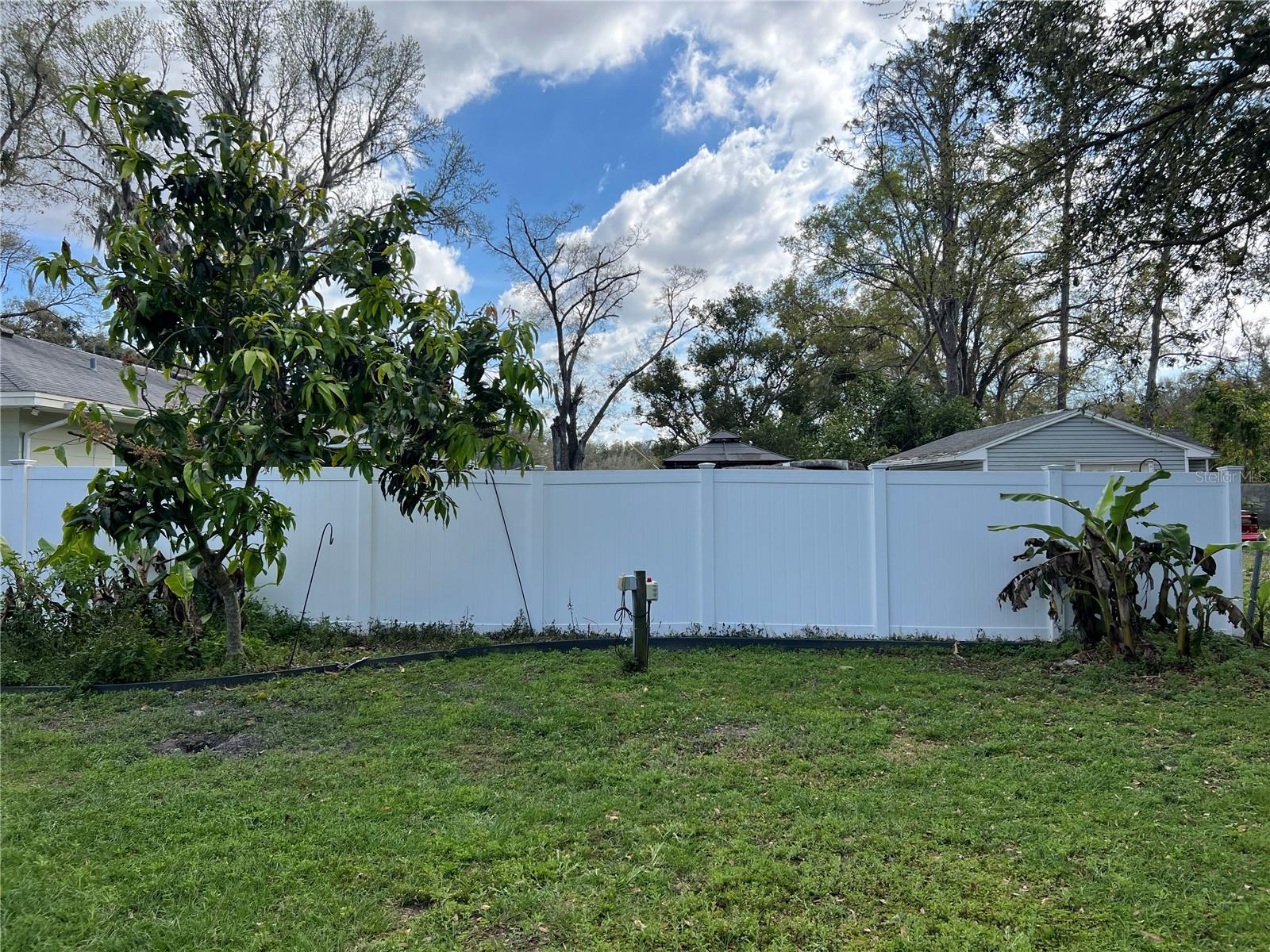 Showing fence