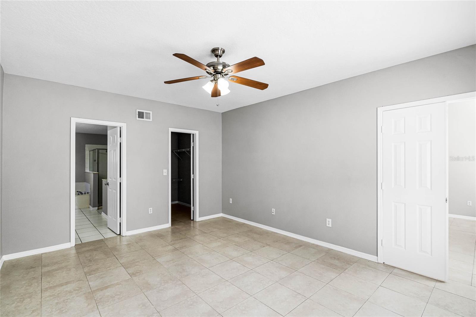 1096 BALLYSHANNON PKWY, ORLANDO, FL, 32828