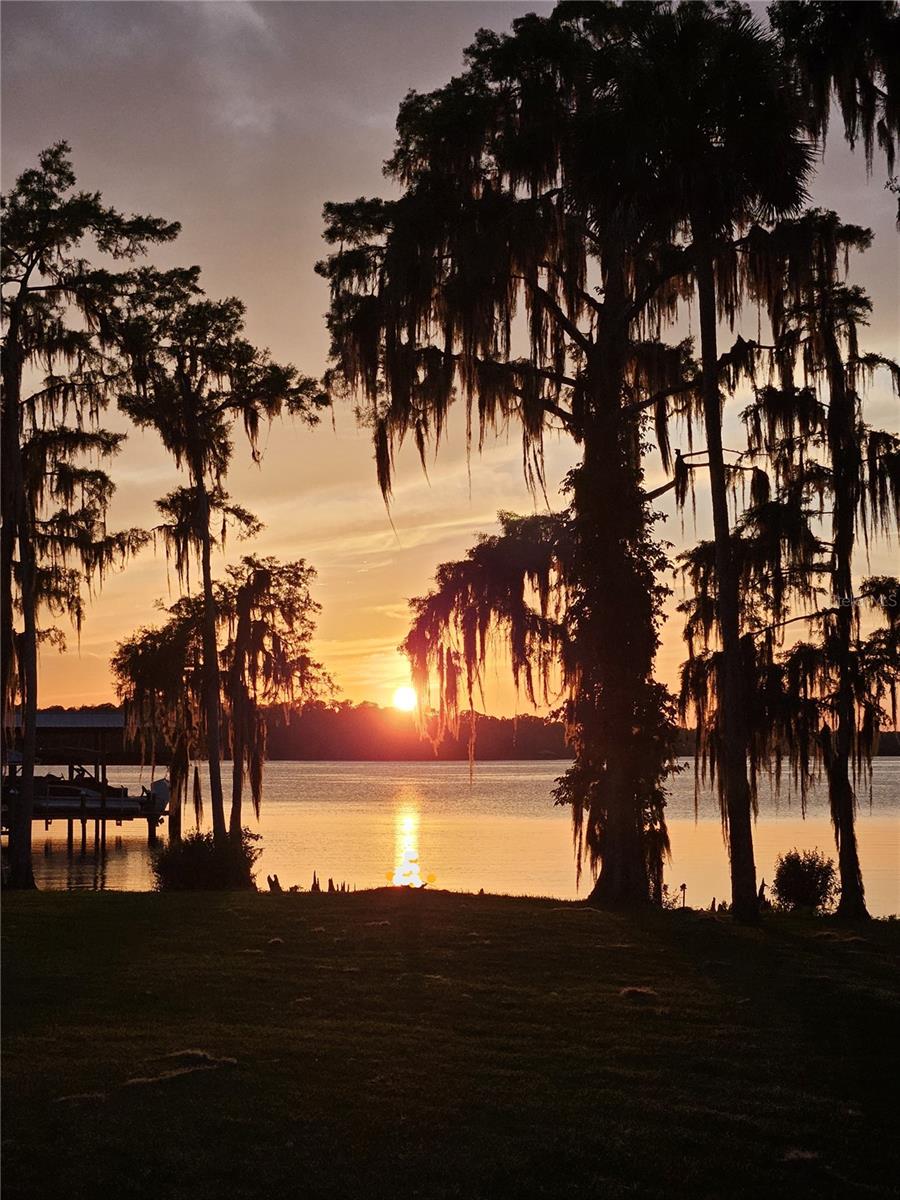 1189 COUNTY ROAD 309, CRESCENT CITY, FL, 32112