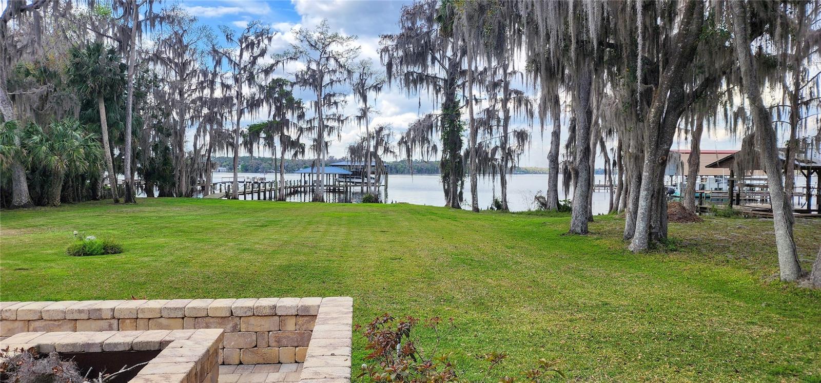 1189 COUNTY ROAD 309, CRESCENT CITY, FL, 32112
