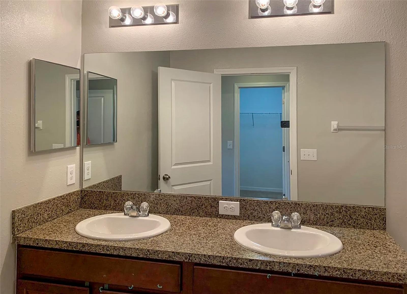 12961 UTOPIA GARDENS WAY, RIVERVIEW, FL, 33579
