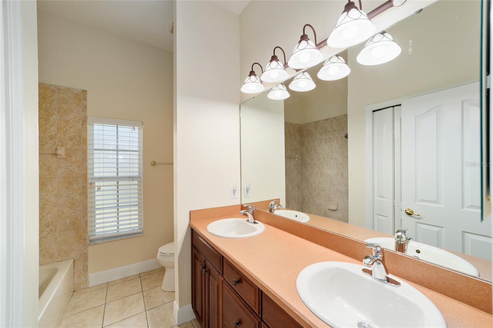 14230 NW 25TH AVE, GAINESVILLE, FL, 32606