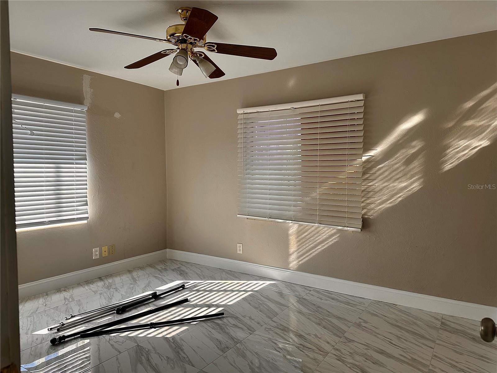1404 W COLONIAL DR, ORLANDO, FL, 32804