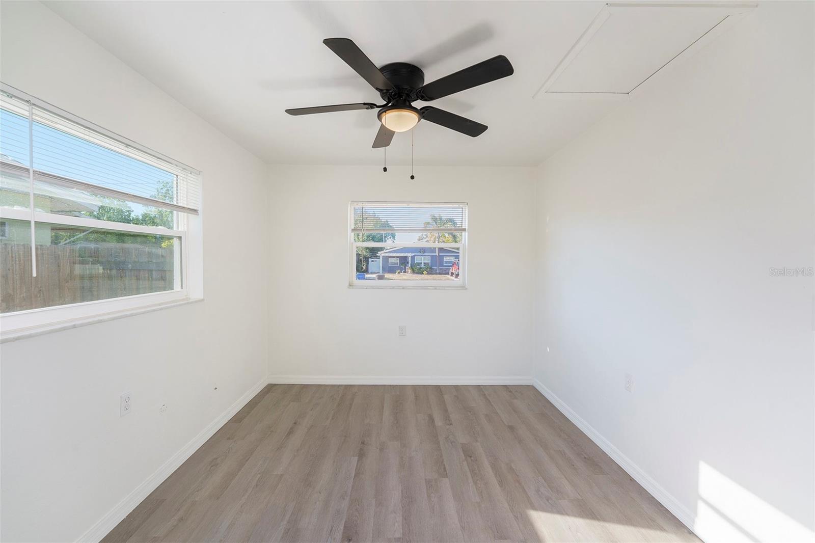 679 71ST AVE N, ST PETERSBURG, FL, 33702