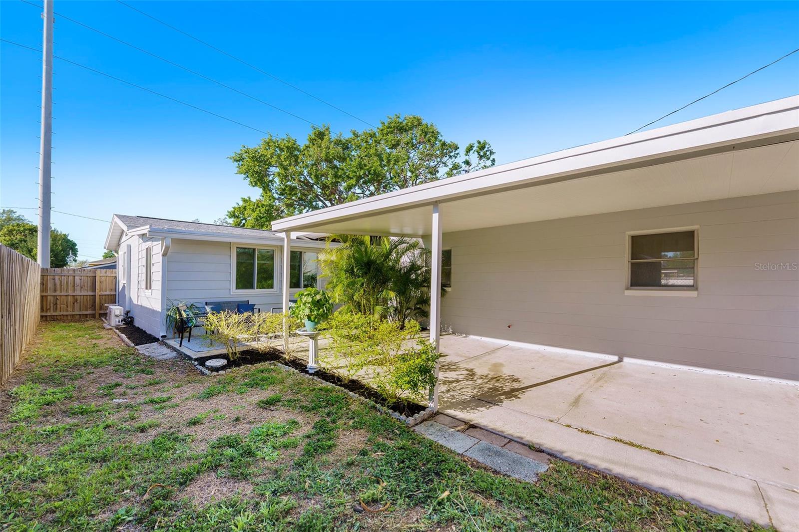 679 71ST AVE N, ST PETERSBURG, FL, 33702
