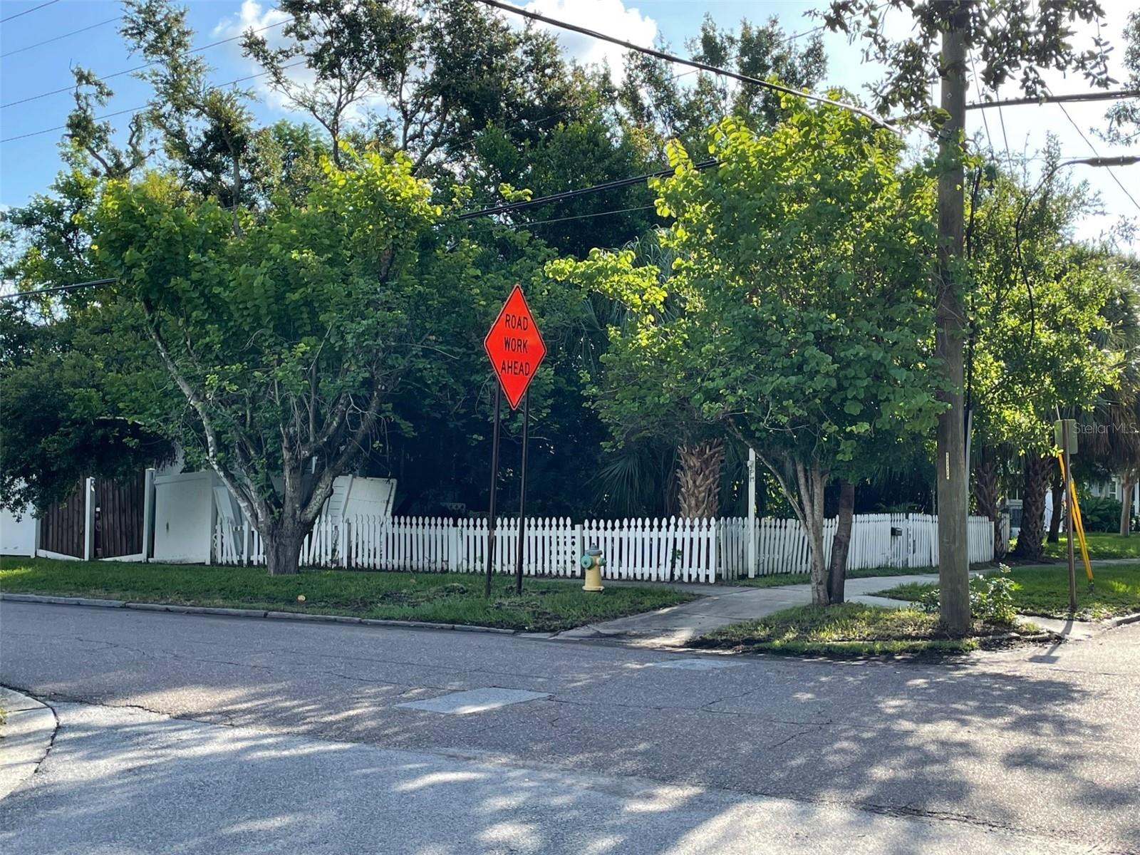 2963 DARTMOUTH AVE N, ST PETERSBURG, FL, 33713