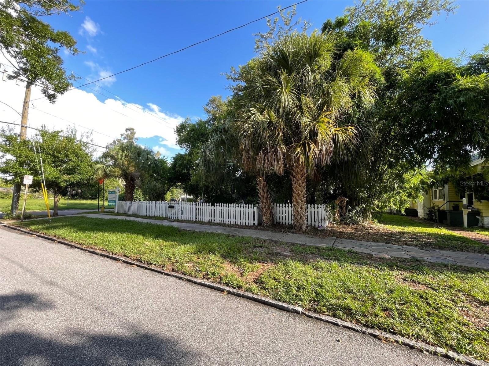 2963 DARTMOUTH AVE N, ST PETERSBURG, FL, 33713