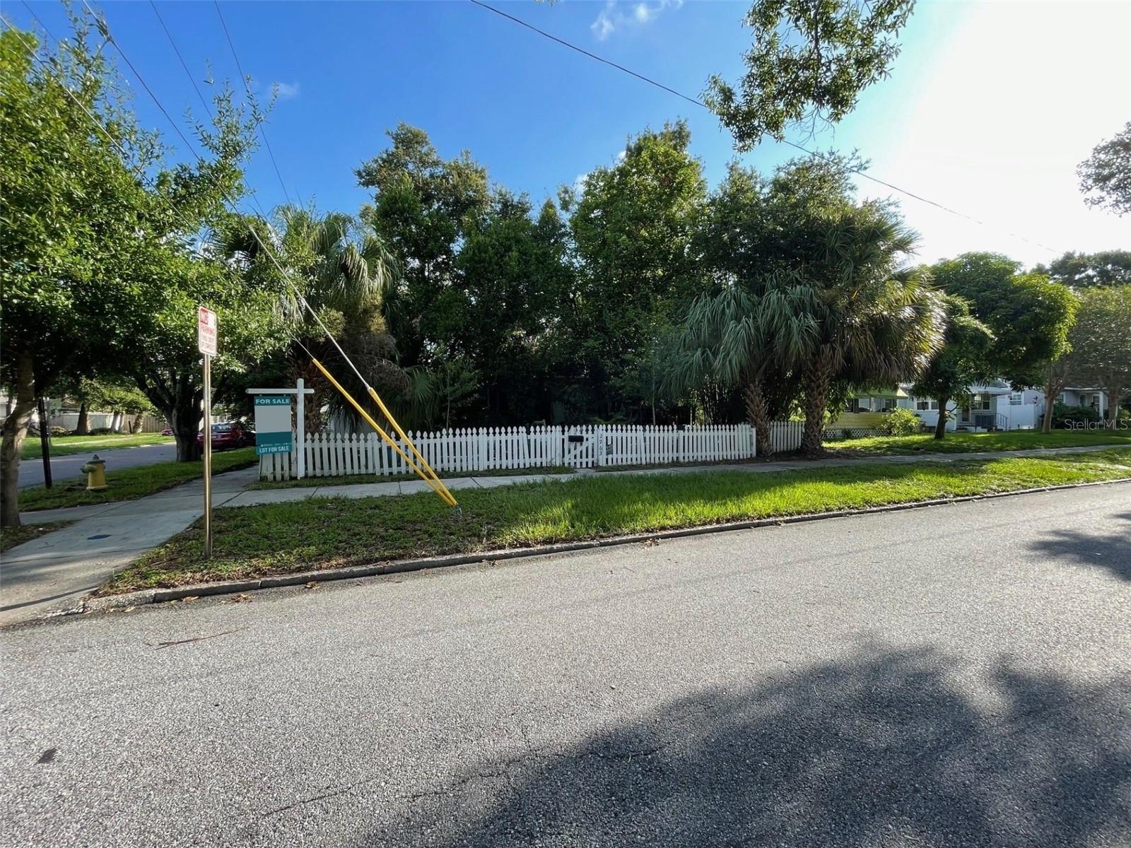 2963 DARTMOUTH AVE N, ST PETERSBURG, FL, 33713