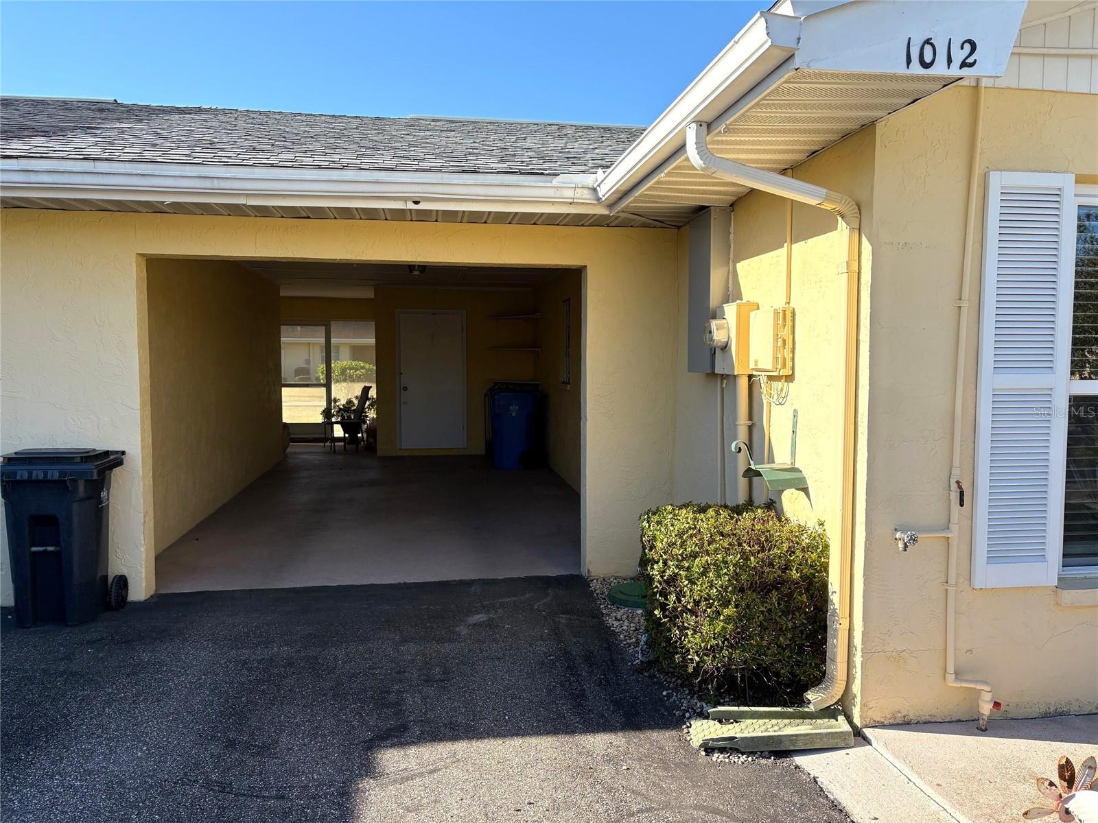 1012 BURBANK CT, SUN CITY CENTER, FL, 33573