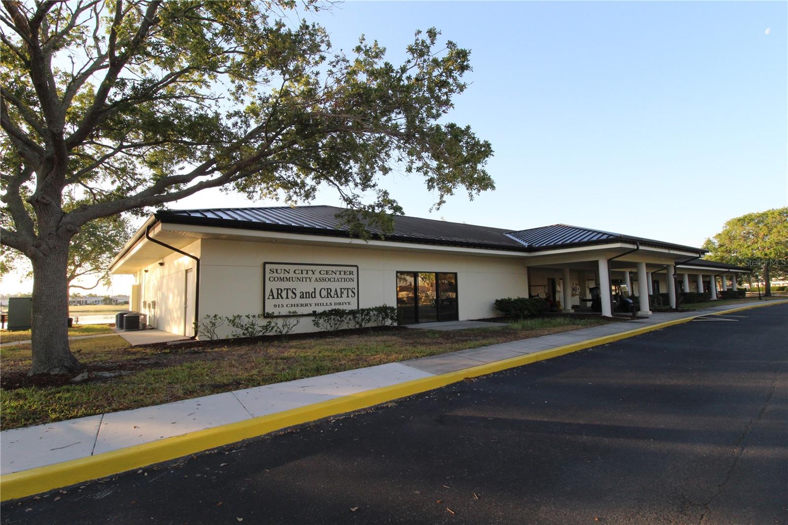 1012 BURBANK CT, SUN CITY CENTER, FL, 33573