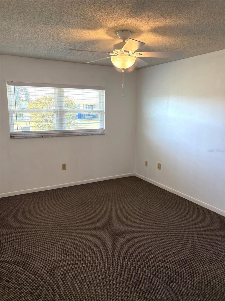 1012 BURBANK CT, SUN CITY CENTER, FL, 33573