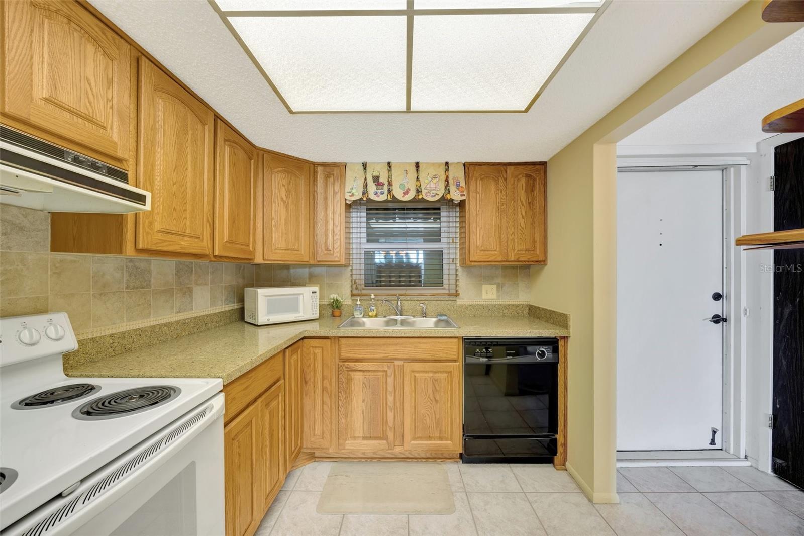 9 HAIG PL #310, DUNEDIN, FL, 34698
