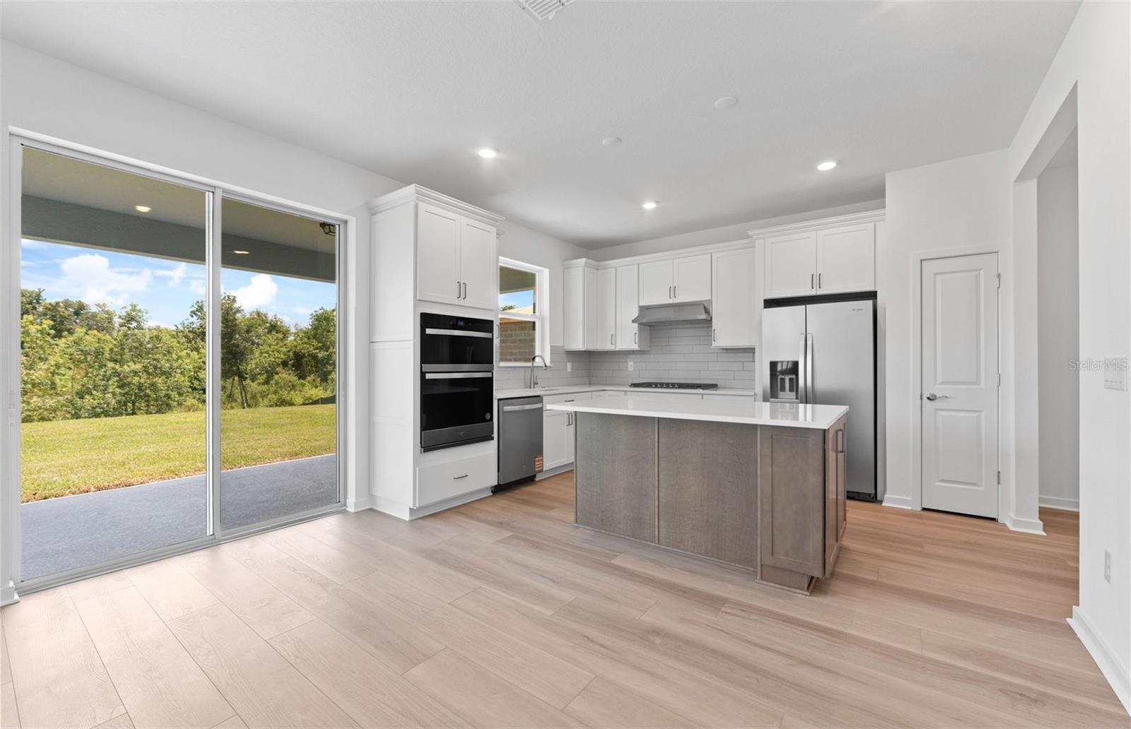 37195 CLINCH CIR, ZEPHYRHILLS, FL, 33540
