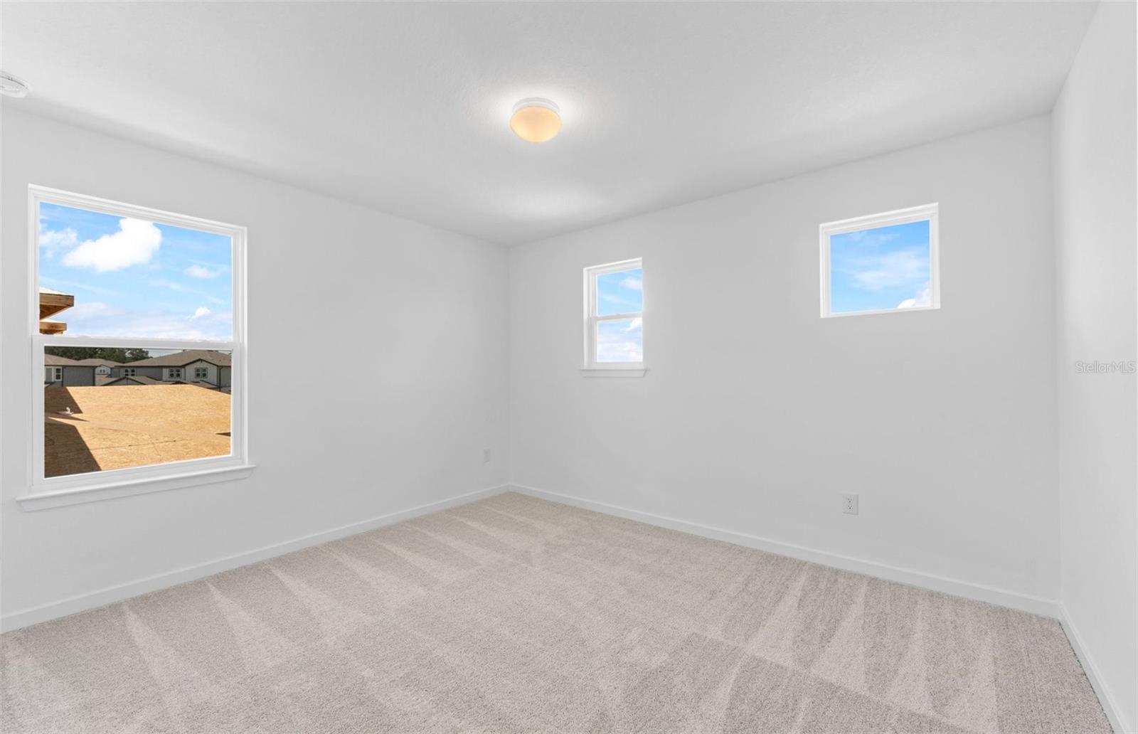 37195 CLINCH CIR, ZEPHYRHILLS, FL, 33540