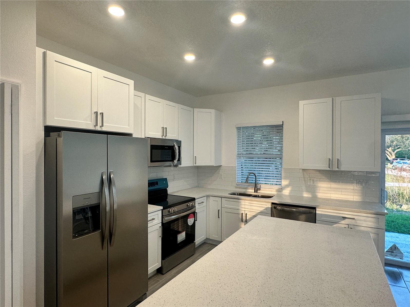 632 INDIAN CREEK LN, PUNTA GORDA, FL, 33982