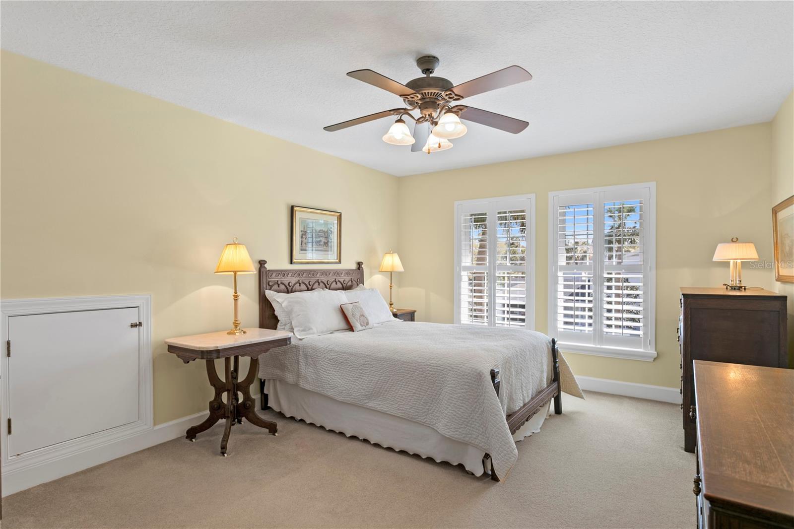 823 S ROXMERE RD, TAMPA, FL, 33609
