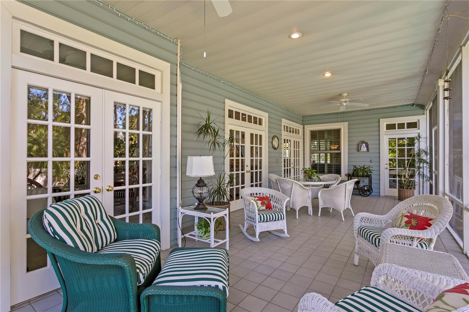 823 S ROXMERE RD, TAMPA, FL, 33609