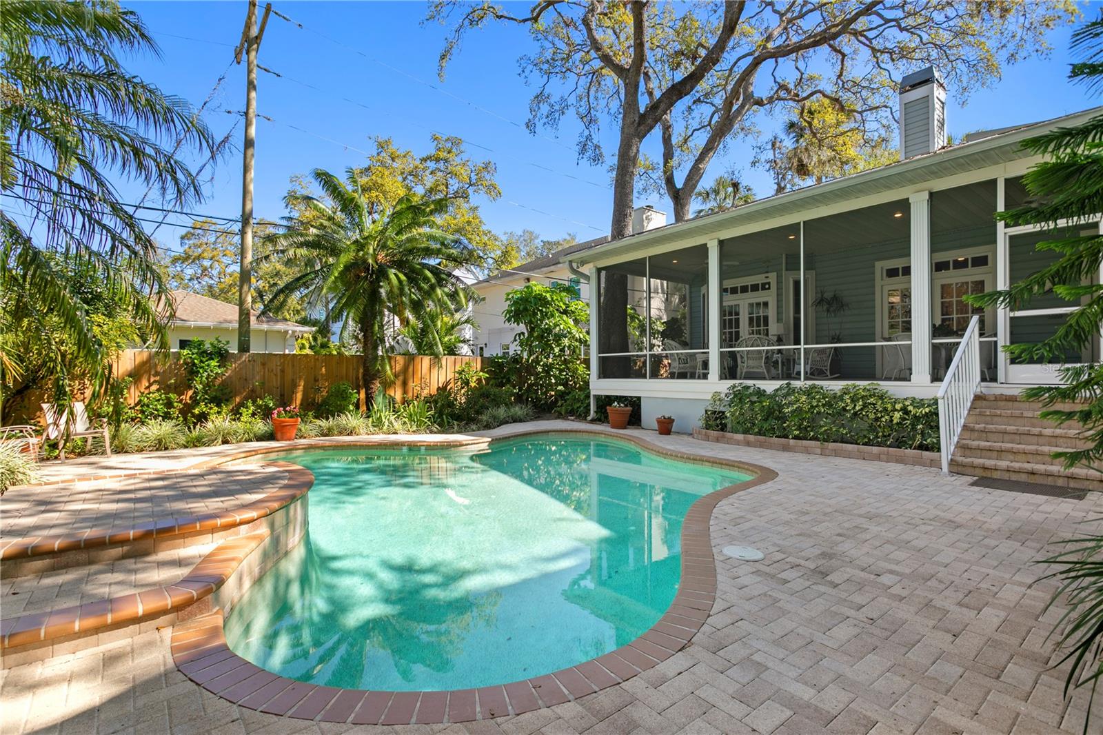 823 S ROXMERE RD, TAMPA, FL, 33609