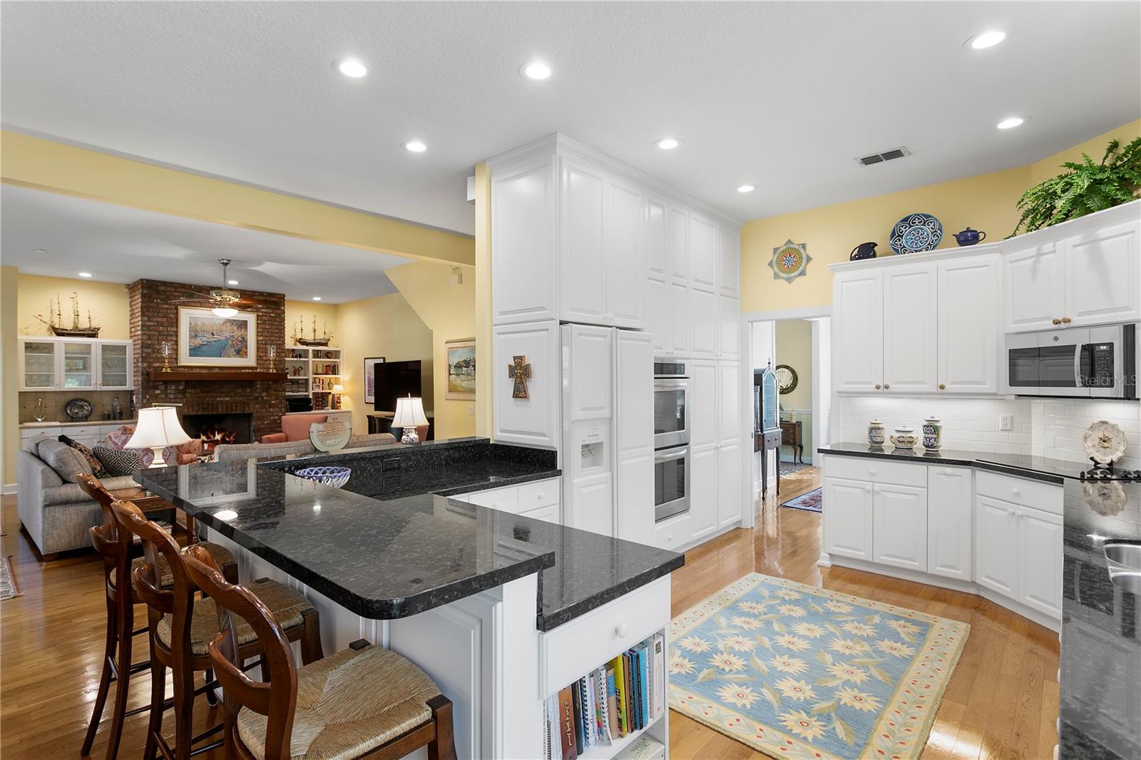 823 S ROXMERE RD, TAMPA, FL, 33609