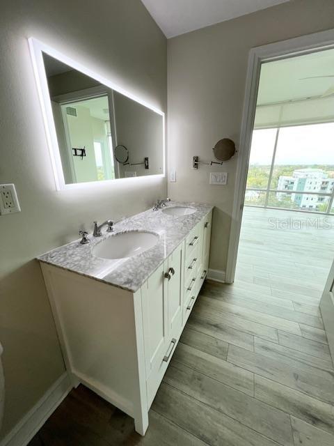101 S EOLA DR #1002, ORLANDO, FL, 32801
