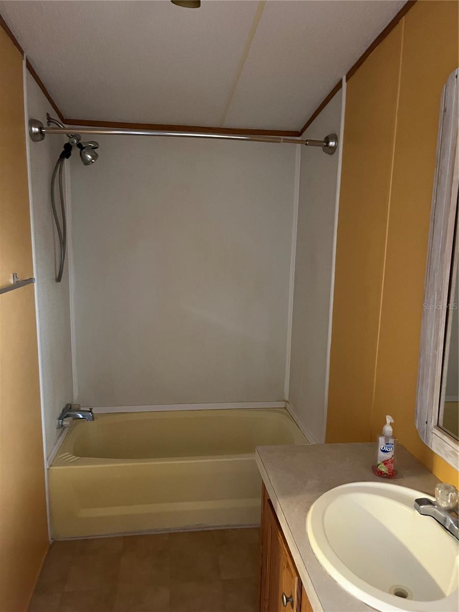 4020 GASDEN ST, LAKE WALES, FL, 33859