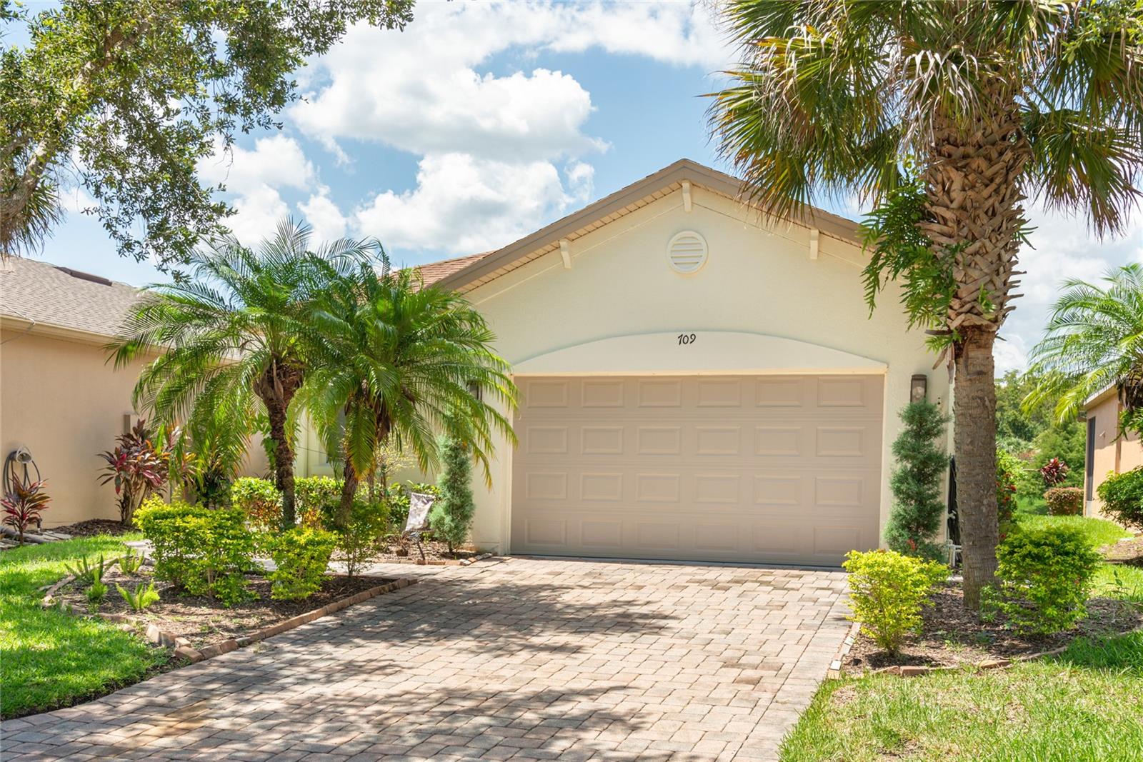 709 GRAND CANAL DR, POINCIANA, FL, 34759