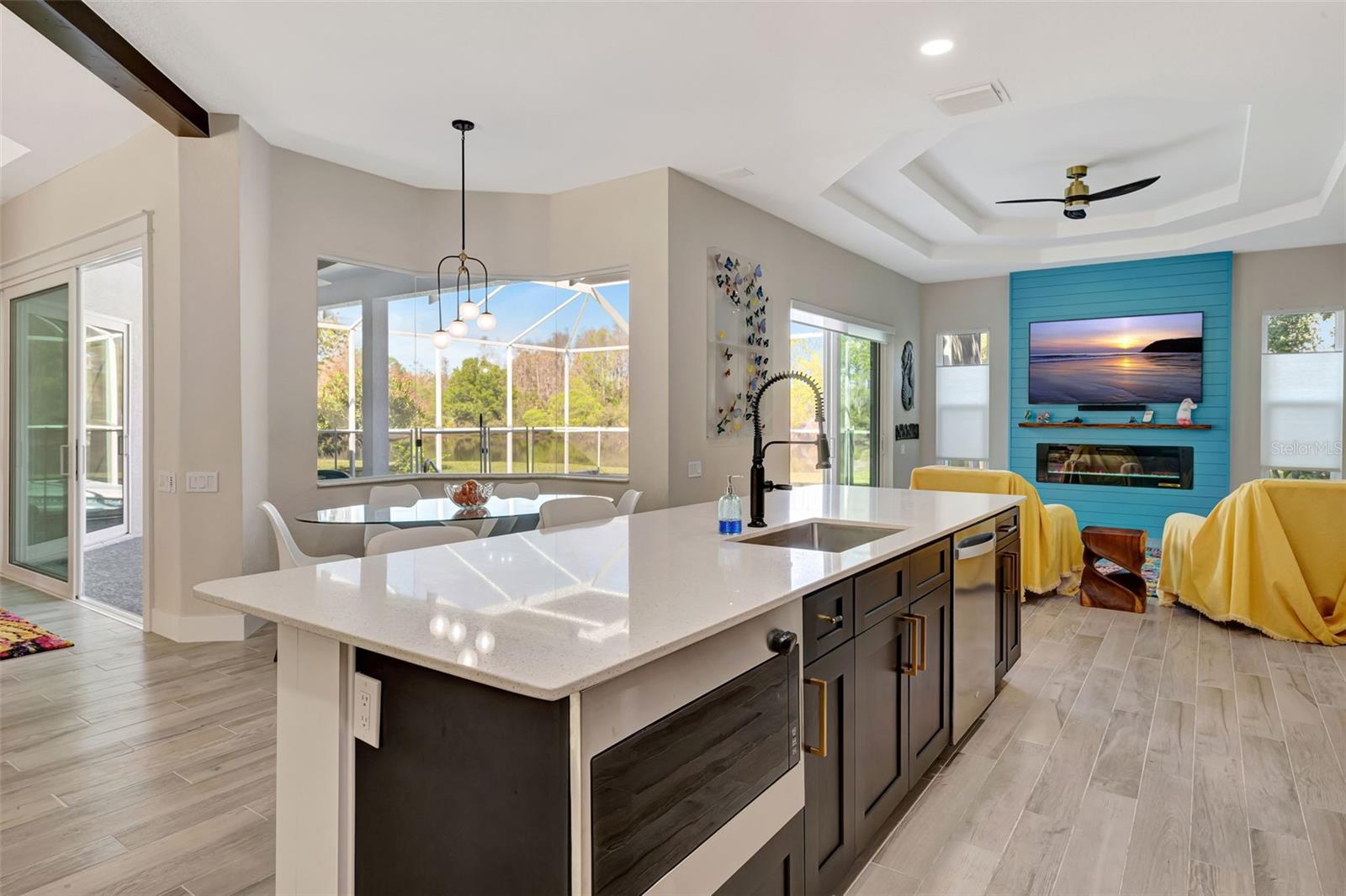 10218 GARDEN ALCOVE DR, TAMPA, FL, 33647