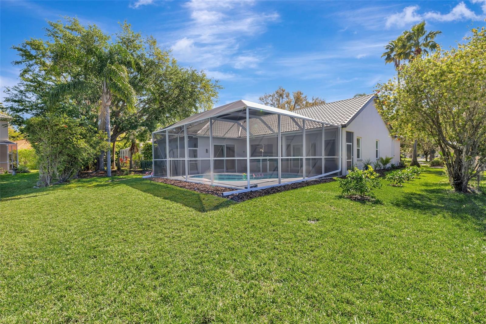 10218 GARDEN ALCOVE DR, TAMPA, FL, 33647
