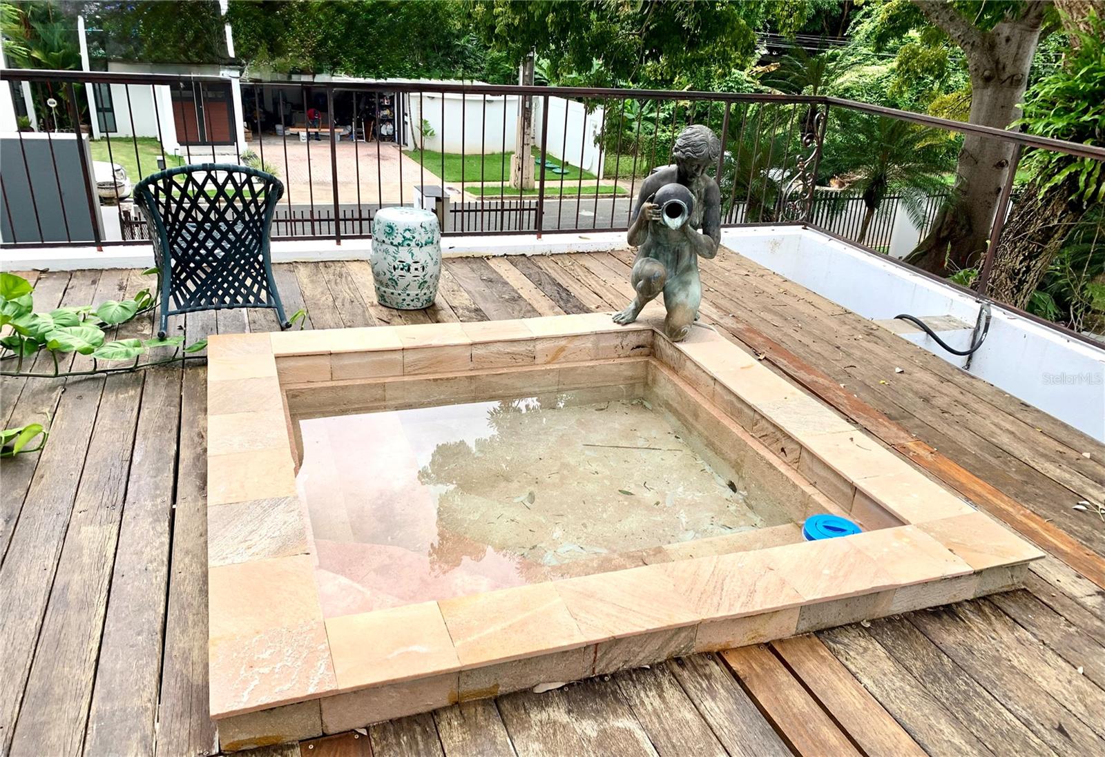 PR9112059 Property Photo