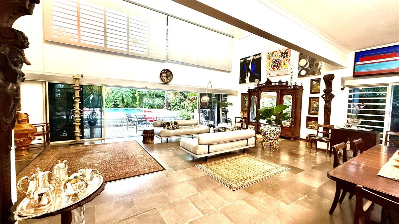 PR9112059 Property Photo