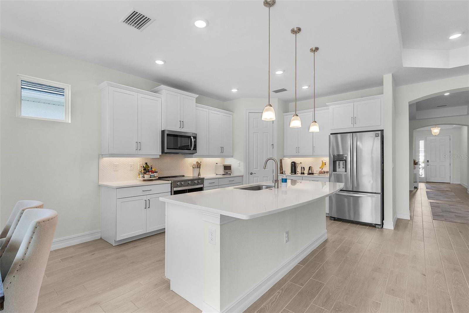 16744 SIESTA DRUM WAY, BONITA SPRINGS, FL, 34135