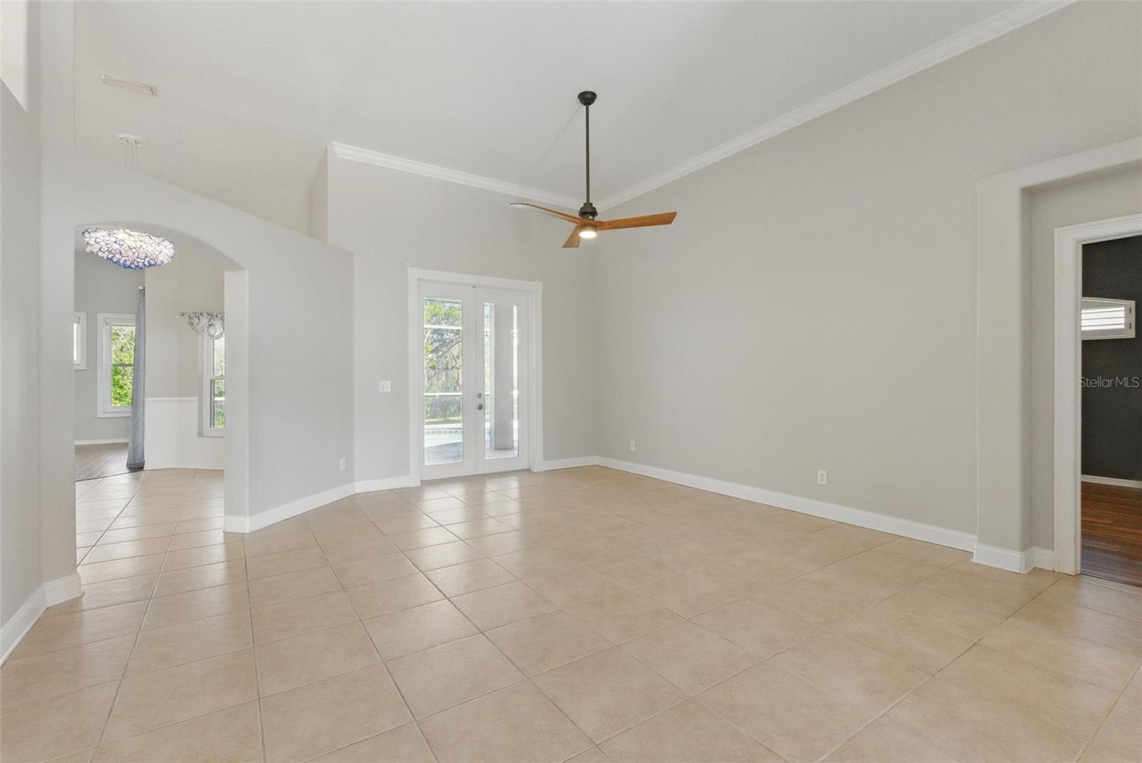 612 ADDISON DR NE, ST PETERSBURG, FL, 33716