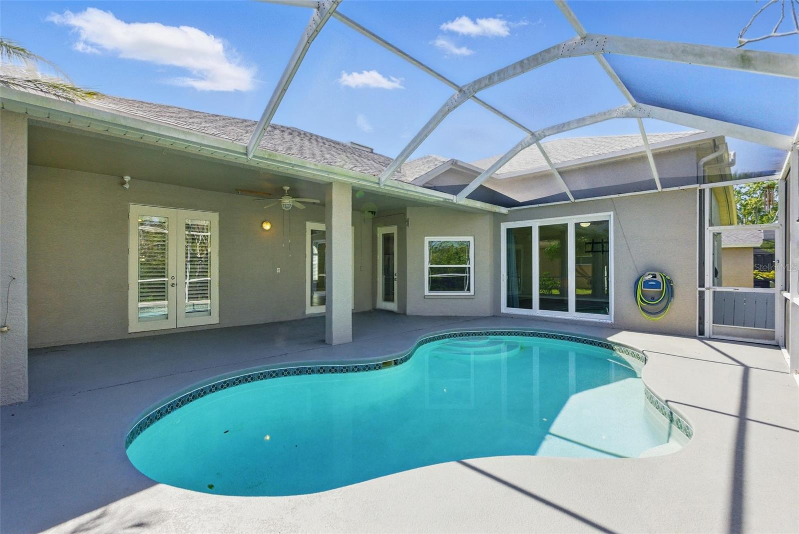 612 ADDISON DR NE, ST PETERSBURG, FL, 33716