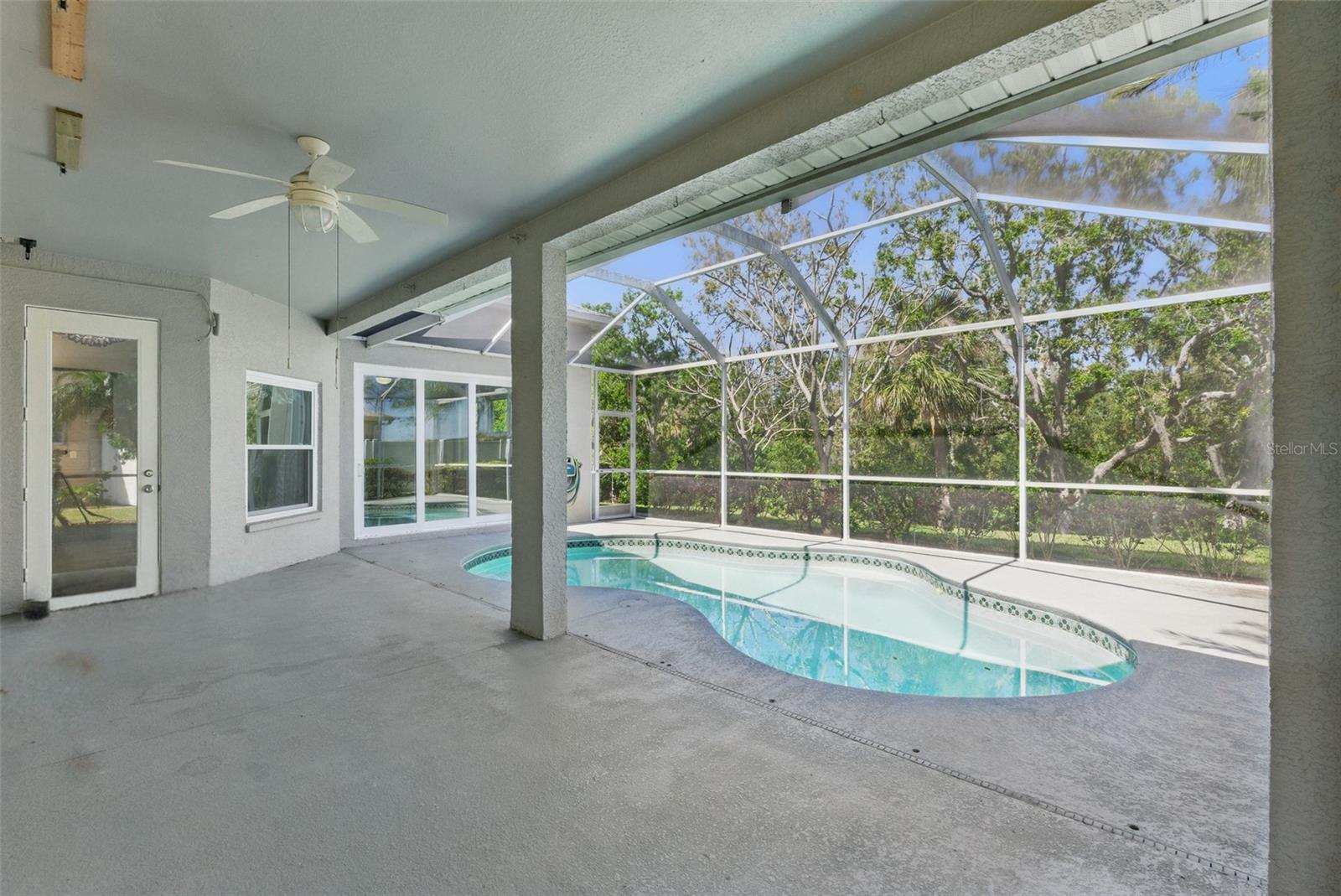 612 ADDISON DR NE, ST PETERSBURG, FL, 33716