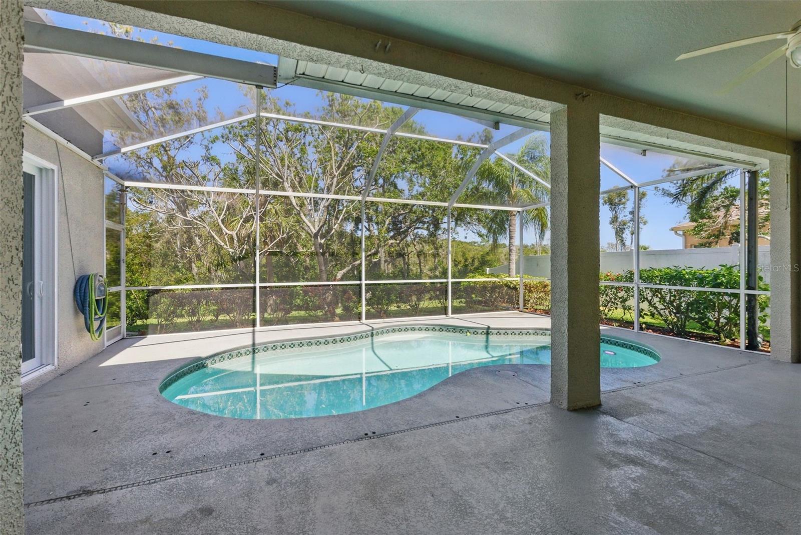 612 ADDISON DR NE, ST PETERSBURG, FL, 33716